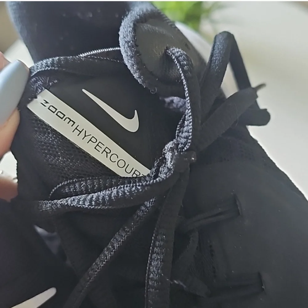 Nike Hyperspeed Court Athletic Volleyball Sneakers - Picture 10 of 10